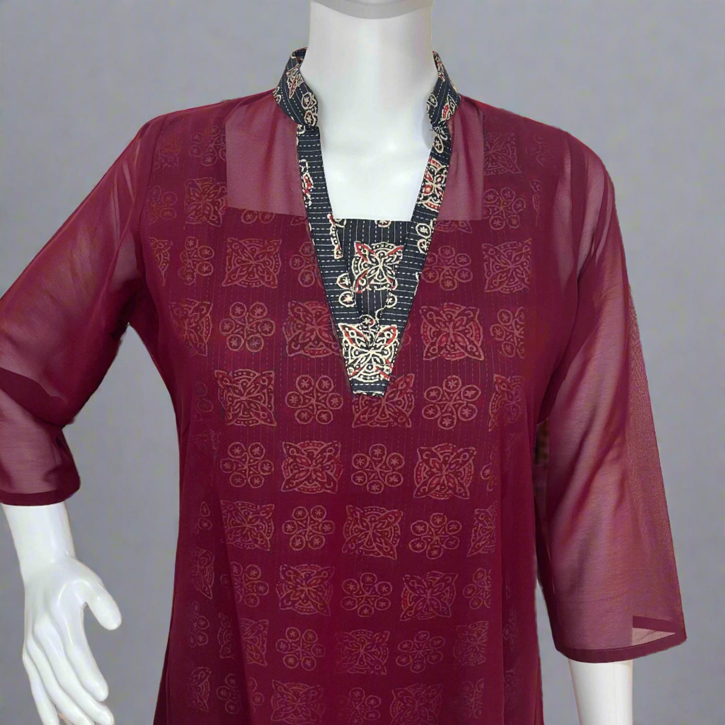 Women's Ajrakh Layered A-line Kurta With Jacket
