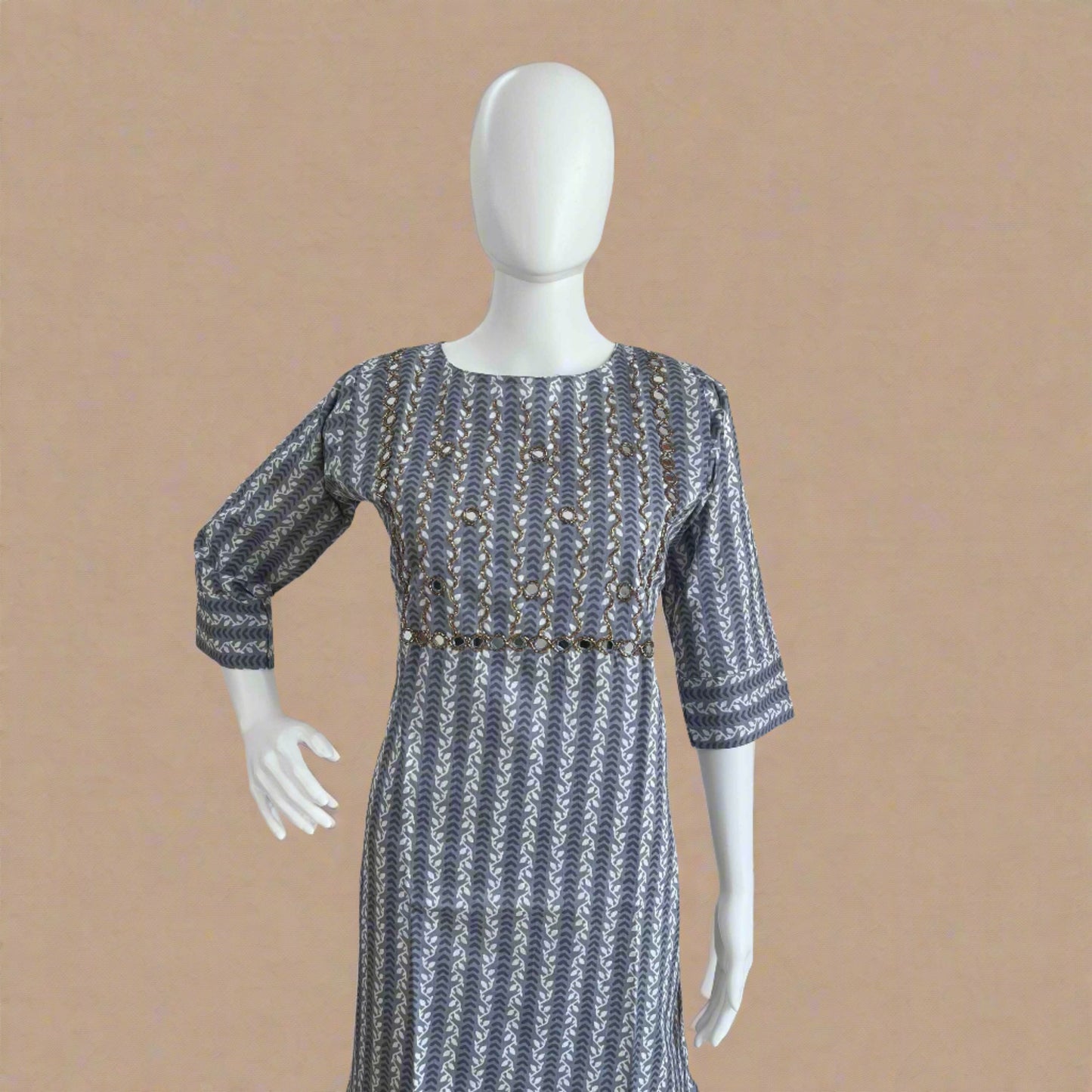 Women's Grey Cotton Handwork Kurti
