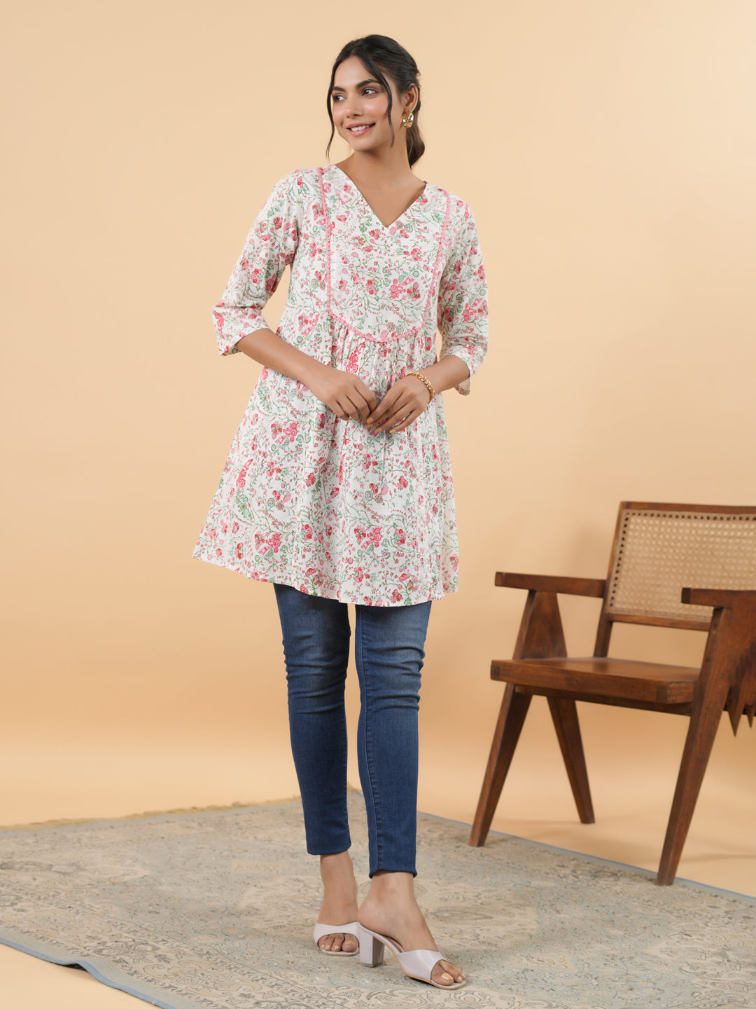Women's White Cotton Floral A-Line Tunic