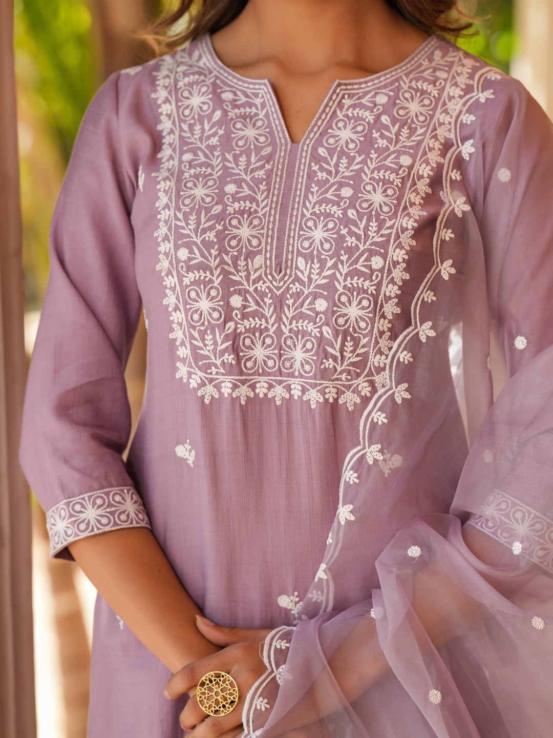 Women's Lavender Silk Blend Embroidered Straight Kurta Set