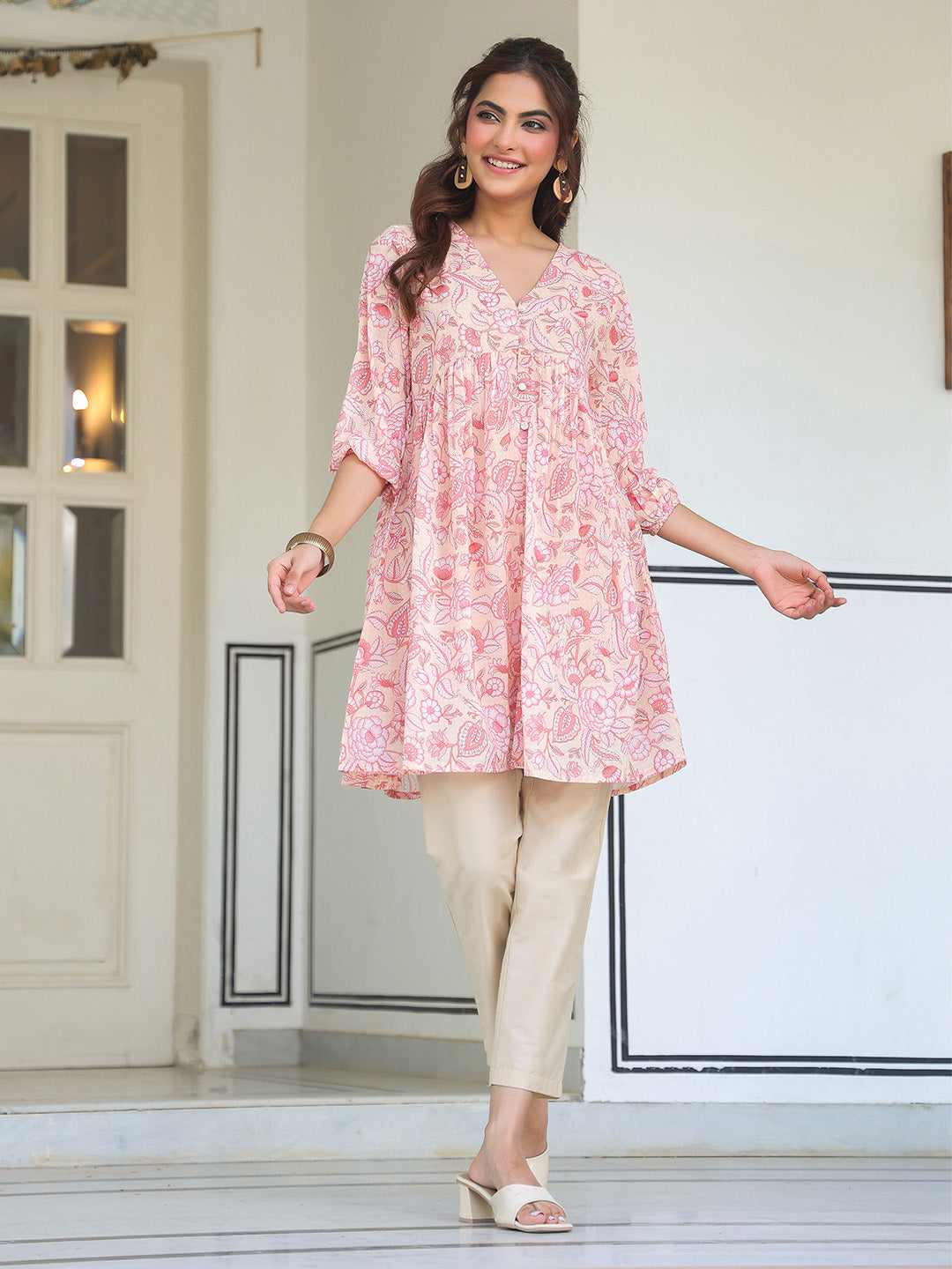 Women's Peach Georgette Floral Printed Gathered Tunic Variant