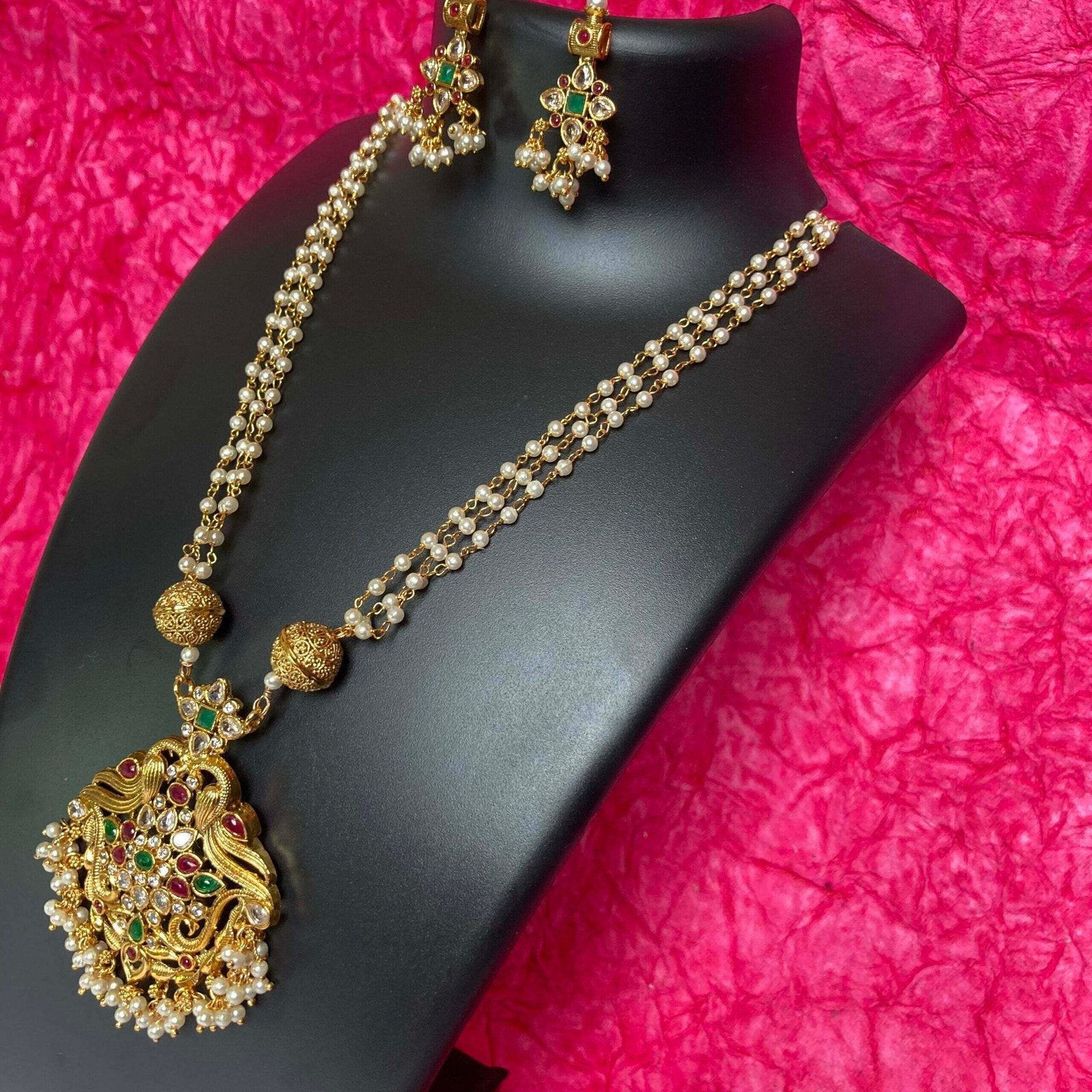 Big pendant set deals