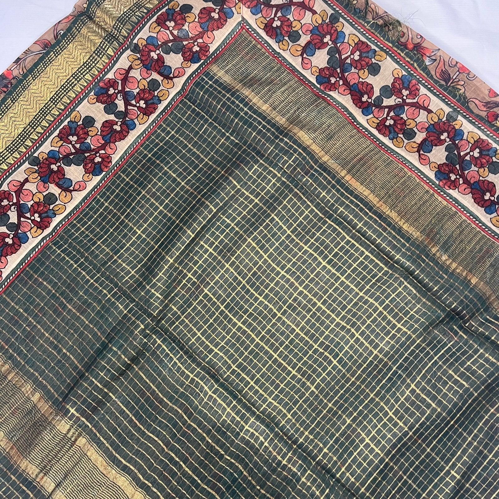 Women's Mangalagiri Checks Silk Saree with Kalamkari Patch border