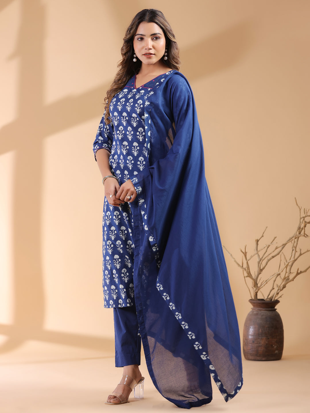 Women's Navy Blue Pure Cotton Ethnic Motifs Printed Straight Kurta Set