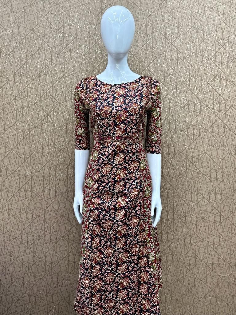 Aline Cotton printed Kurti with Katha Work