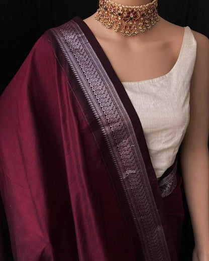 Women's Dark Maroon Banarasi Silk Saree With Zari Weaving Work