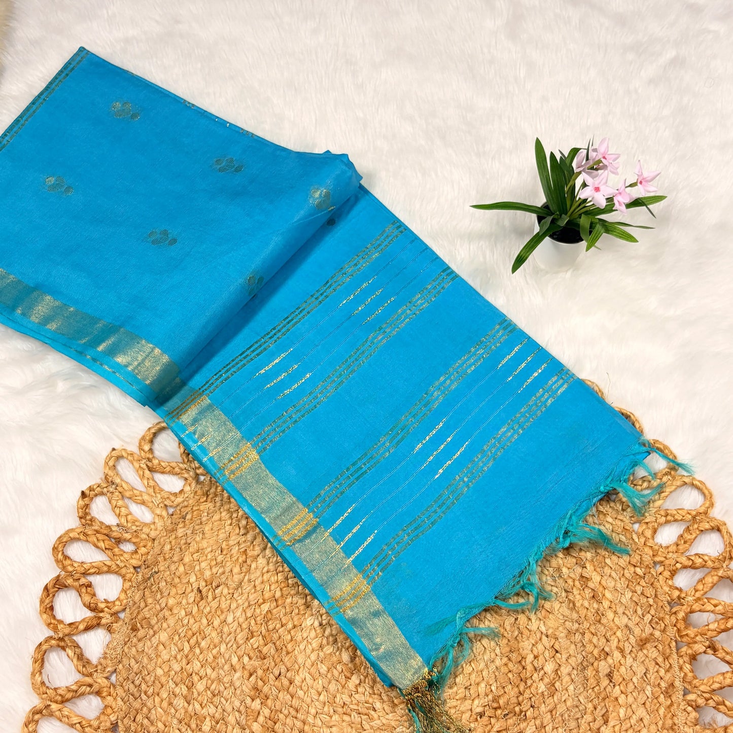Women's Jari Buty Saree with Blouse Piece | Liva Certified | Blue with Zari Buti & Linear Jari Pallu