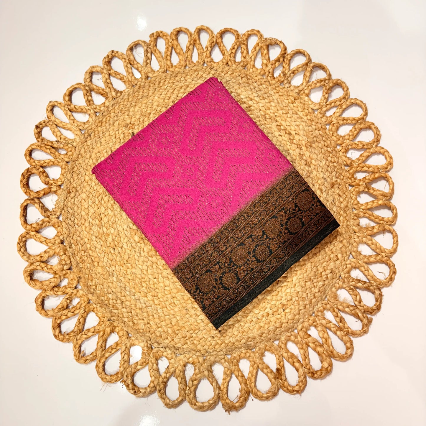 Magenta Pink Woven Saree with Black Jacquard Border – Elegant Festive & Office Wear