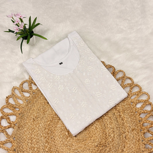Women’s White Soft Cotton Kurti – Lightweight Everyday Wear