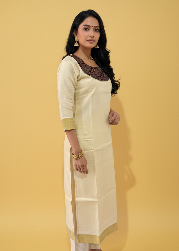 Cream Kerala Kasvu Kurti - Side View