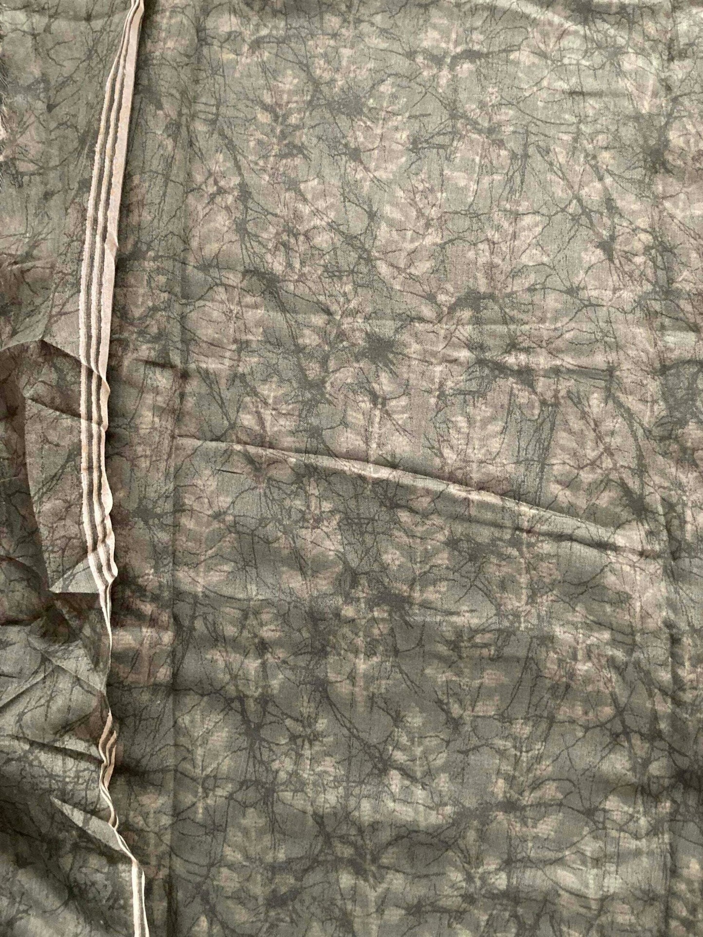 Linen Satin Printed Saree 03